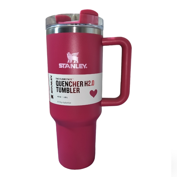 New Stanley cosmo pink target Valentín day quencher H2.0 tumbler 40oz/1.18L - Picture 2 of 11
